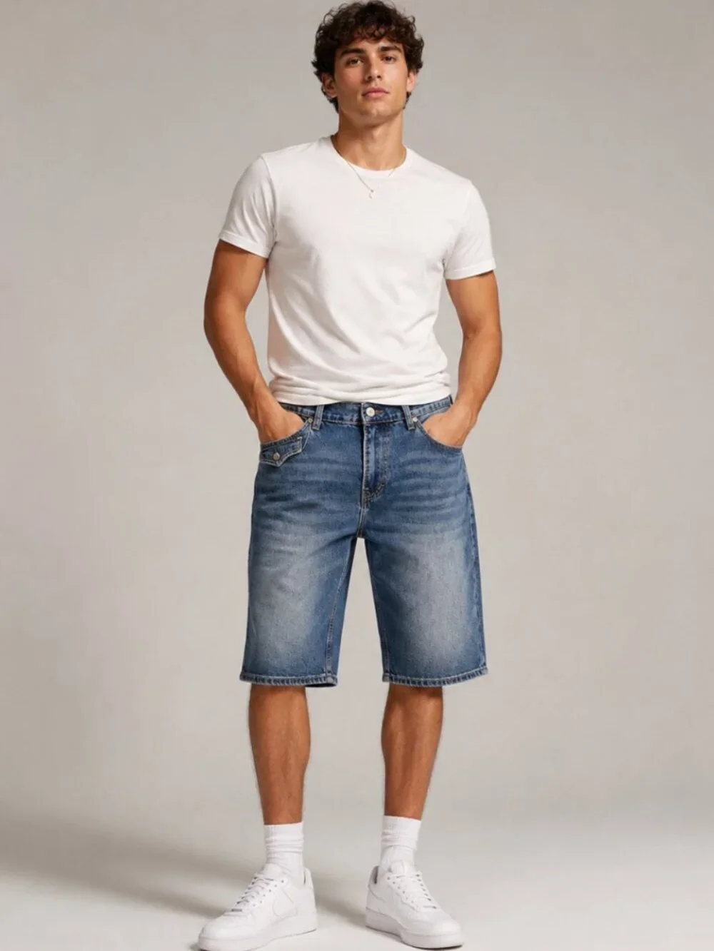 NWT True Religion Ricky Big T Flap Denim Shorts Light Pacific Wash Size 34